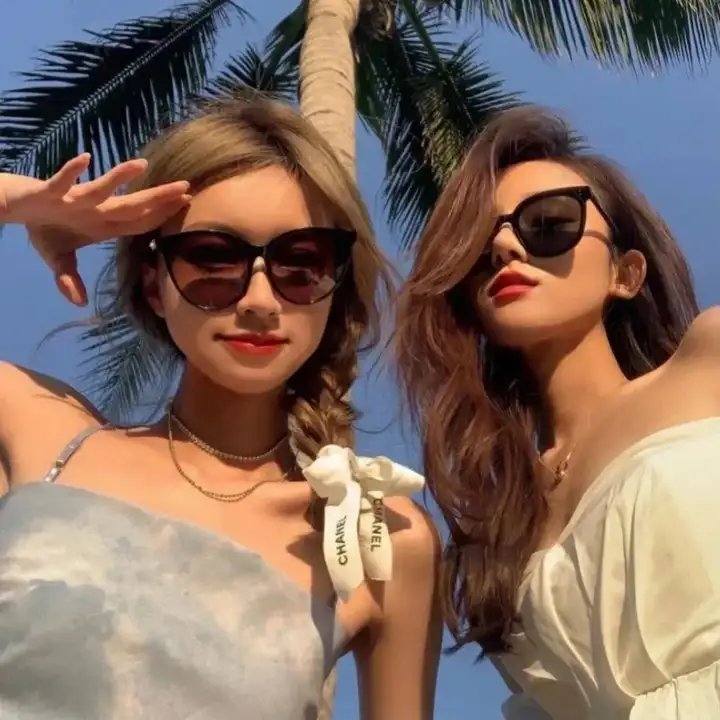 海豚湾恋人